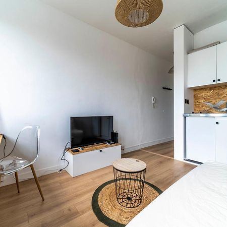 Studio Chaleureux Avec Aquarium Apartman Marcq-en-Baroeul Kültér fotó